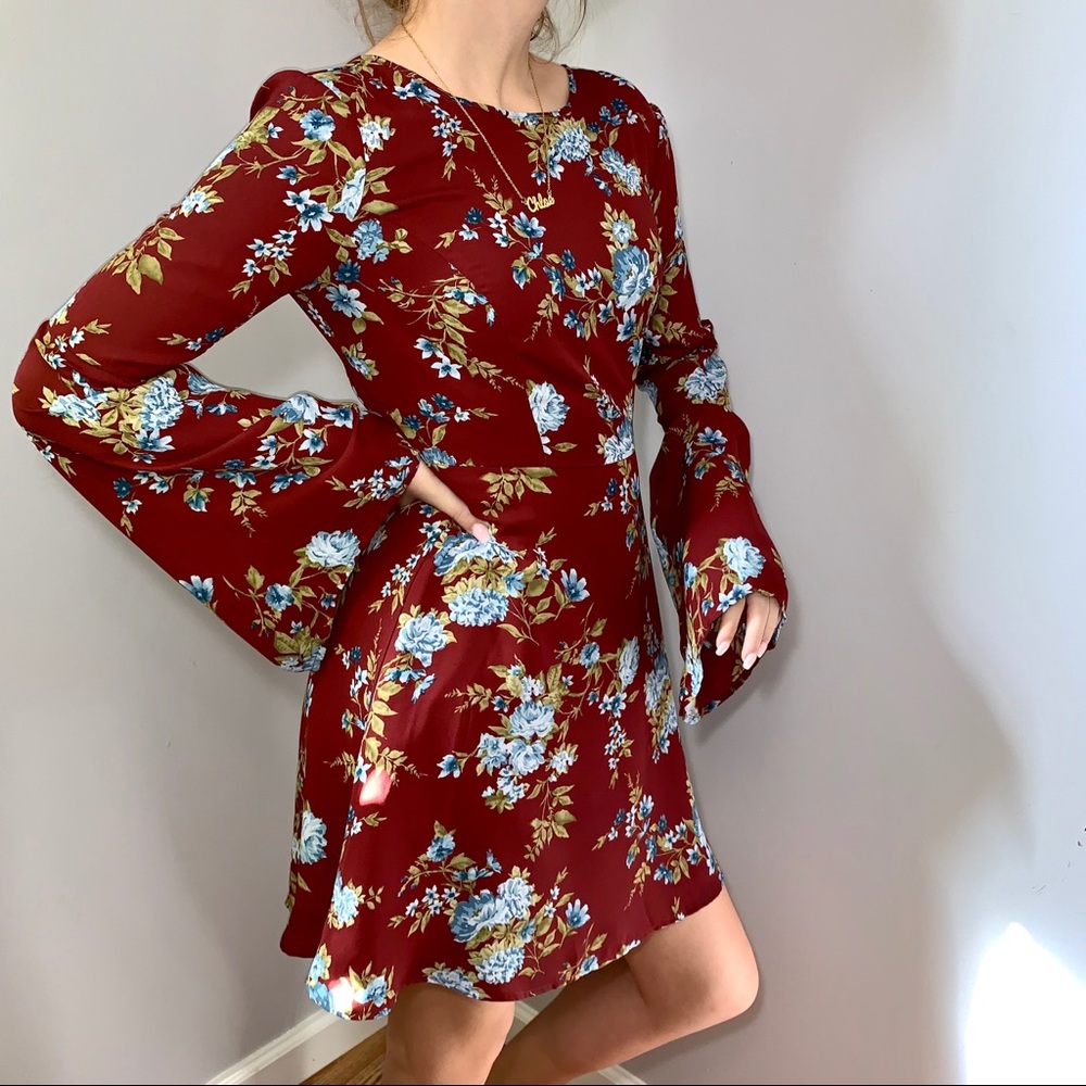 Forever 21 Contemporary Dress Floral Size Small